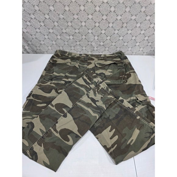 Wrangler Jeans Co Cargo Camo Pants Men's 36x32 Casual Outdoor Workwear - Picture 12 of 12